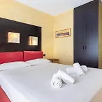 Hostdomus - Nube D'argento Apartment Sestriere
