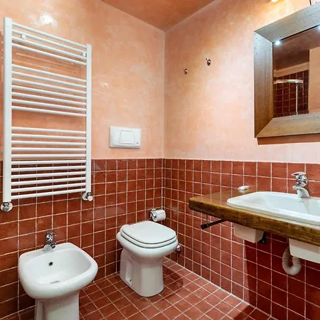 Hostdomus - Nube D'argento Apartament *