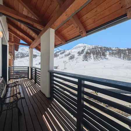 Hostdomus - Nube D'argento