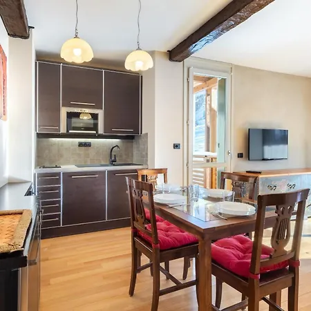 Hostdomus - Nube D'argento Apartment Sestriere