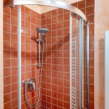 Hostdomus - Nube D'argento Apartment *