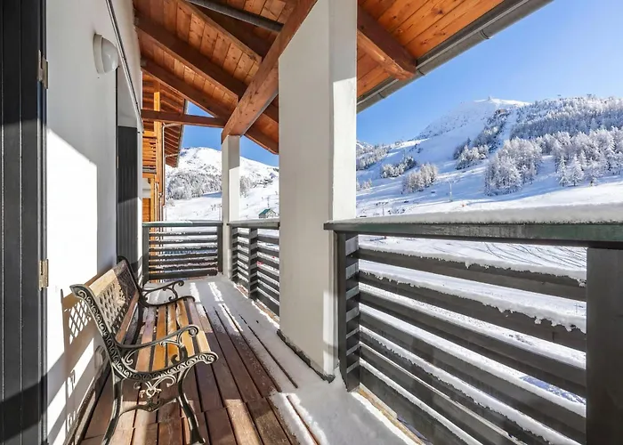 Apartment Hostdomus - Nube D'argento *